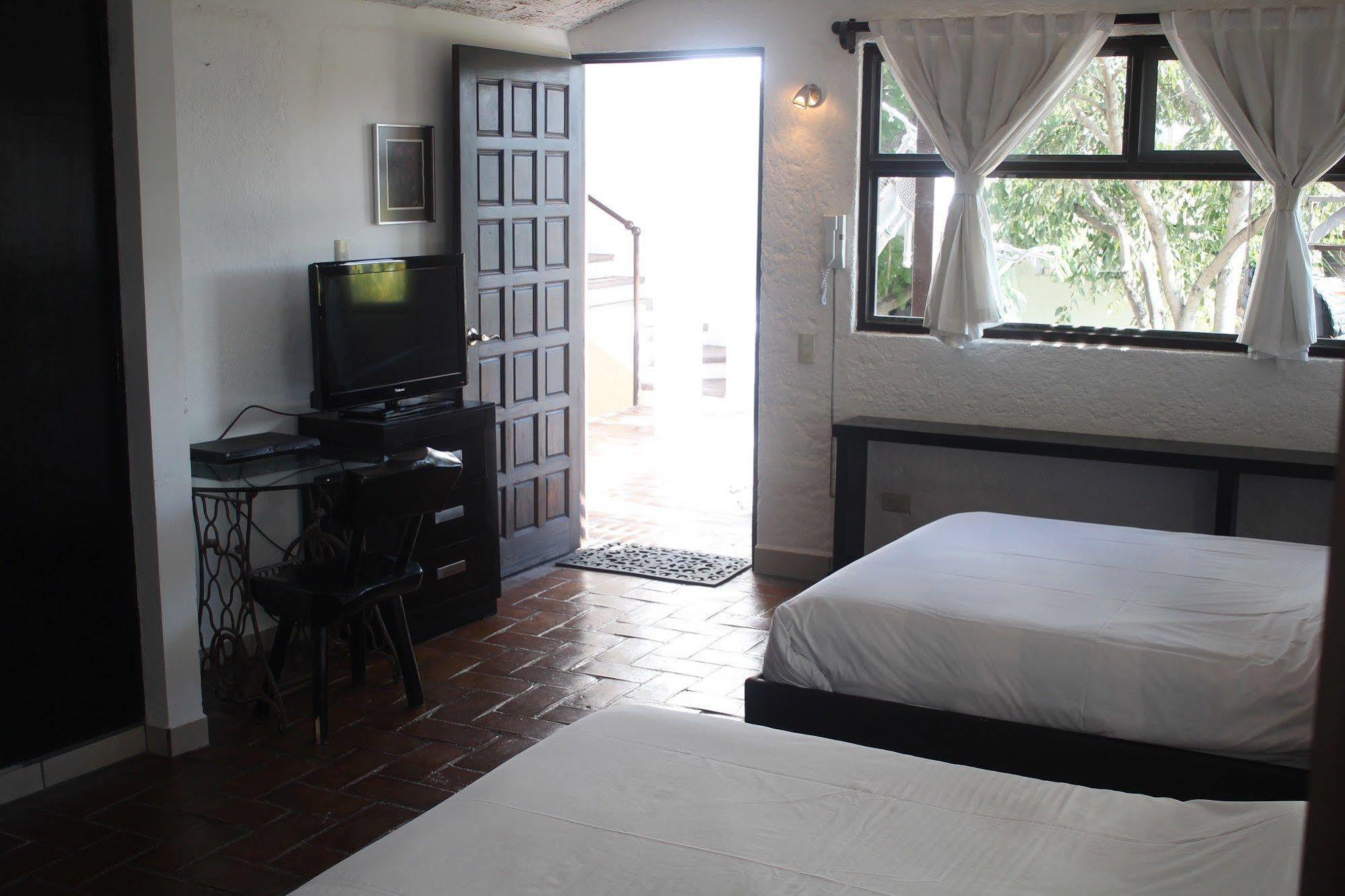 Casa Blanca San Miguel Hotel ซานมิเกล เด อาเญนเด ภายนอก รูปภาพ
